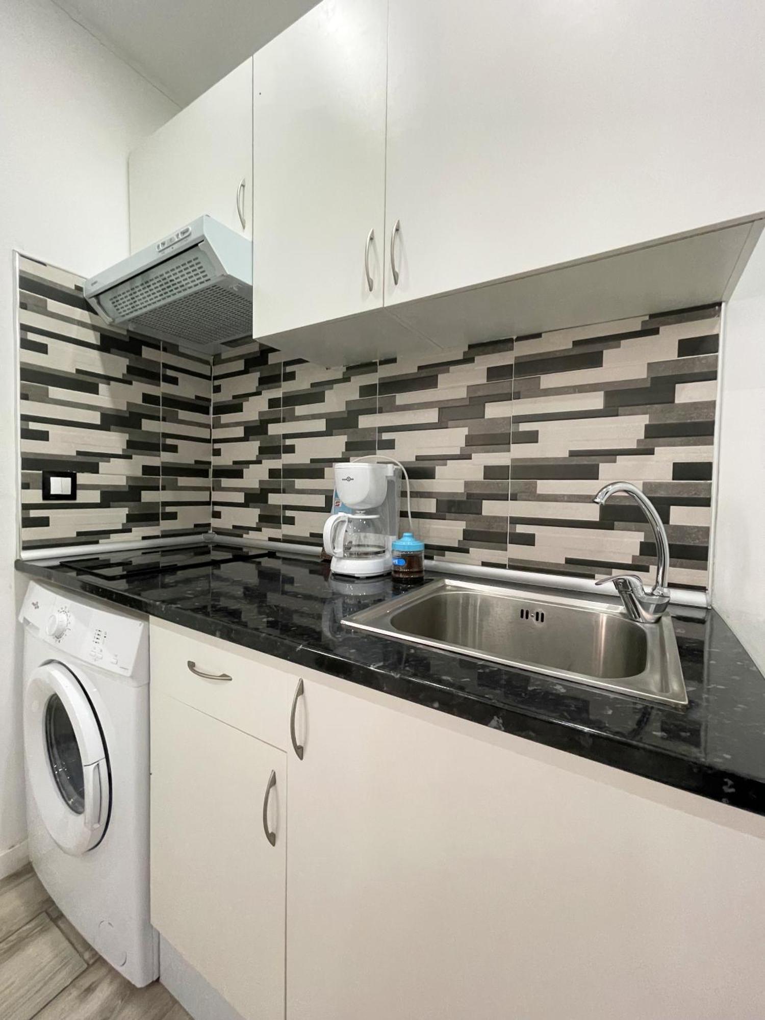 مدريد Apartments Near Metro المظهر الخارجي الصورة